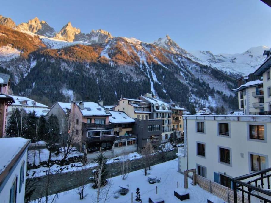 Superbe Appartement Hyper-Centre Chamonix Eksteriør billede